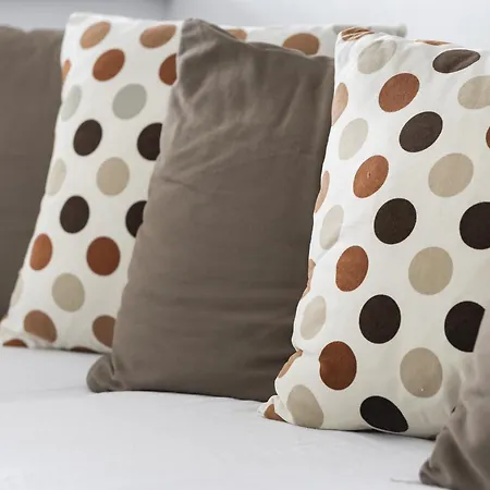 Prime Location With Seaviews In * Torremolinos