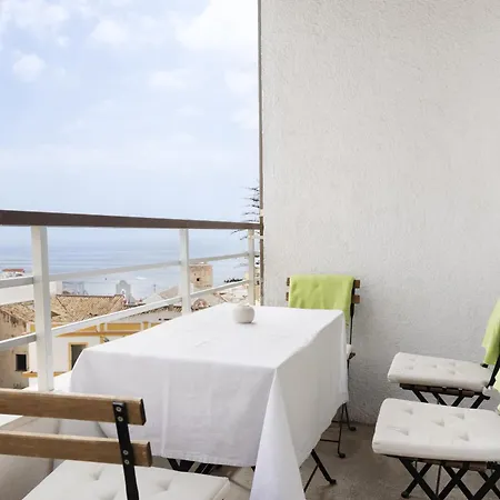 Apartment Prime Location 2-bedroom With Seaviews In Torremolinos
