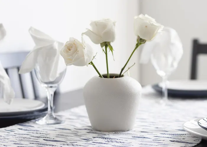 Prime Location With Seaviews In